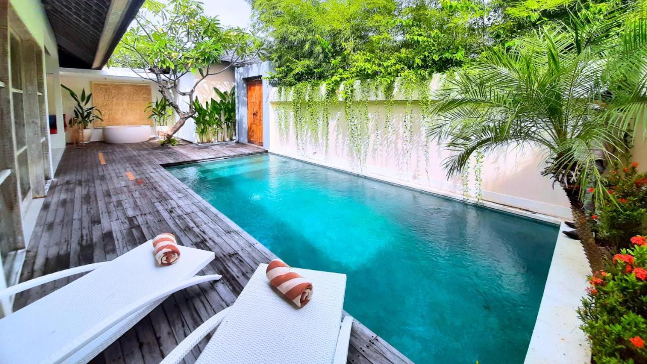 The Decks Bali Villa Legian Exterior foto